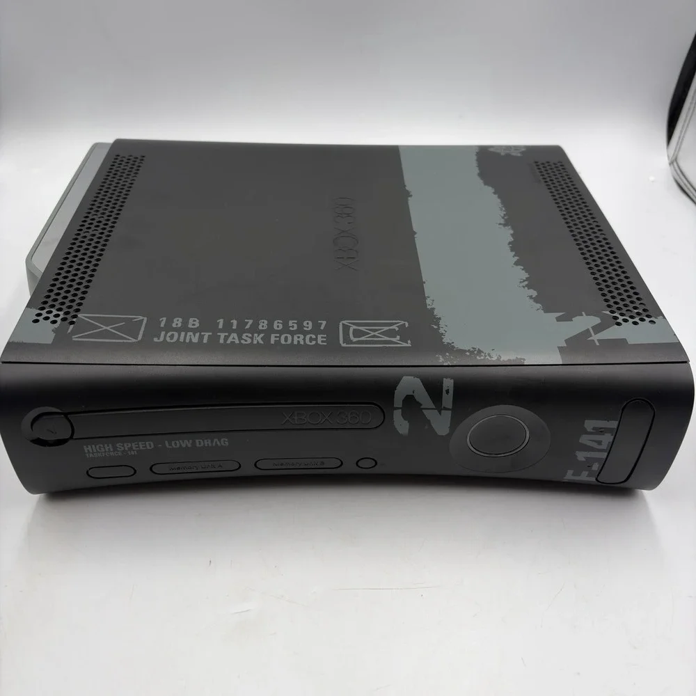 Xbox 360 Call Of Duty: Modern Warfare 2 Limited Edition Console Bundle